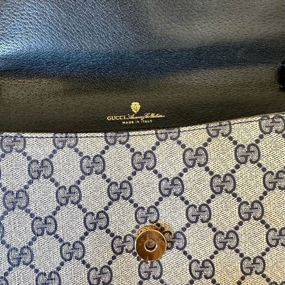 Auth GUCCI Signature Navy Blues Coated Canvas & Leather Clutch Bag w/ Pockets - Picture 6 of 12